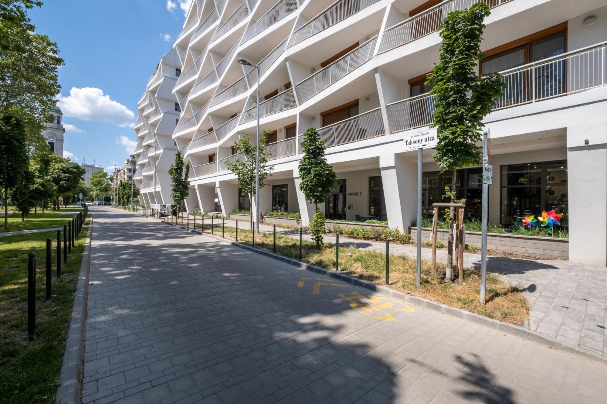 T7 Apartments Modern And Comfortable — Photos 2